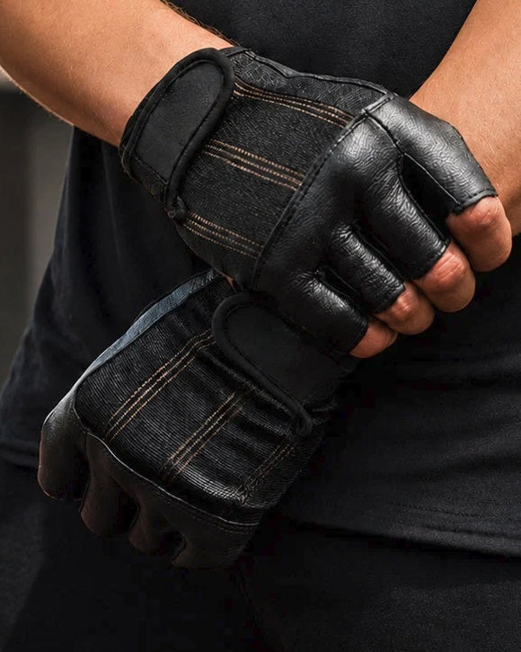 WEIGHTLIFTING GLOVES